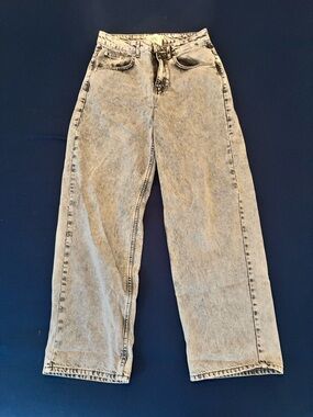 Urban Outfitters Acid-Washed Gray Wide-Leg Jeans